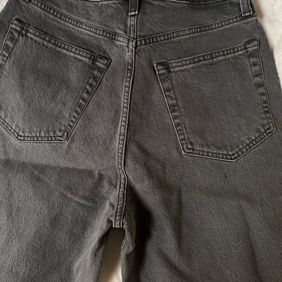 New Abercrombie and Fitch Women Jeans - Picture 4 of 4